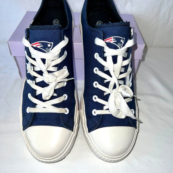 New England Patriots Men's FOCO Low Top Canvas Sneakers, Size 10, EUC! - Picture 9 of 13